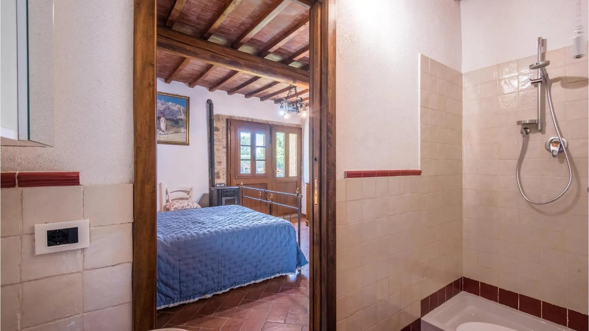 2 Bedroom Pet Friendly Home In Casole Delsa Casole dʼElsa